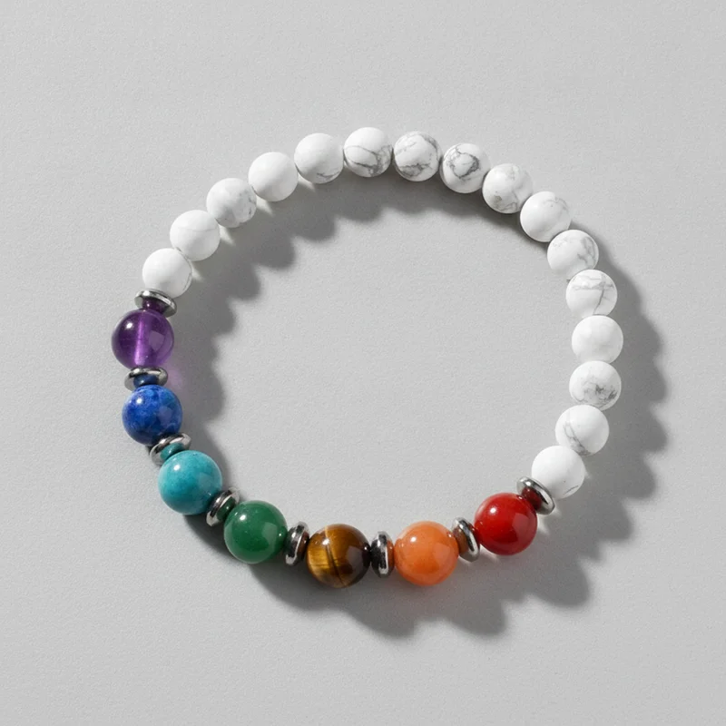 7-chakras-howlite-studio Bracelet 7 chakras howlite sur fond clair