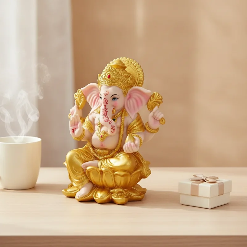Statue Ganesh comme cadeau sur un meuble clair