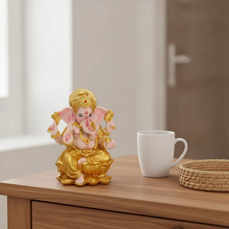 Statue Ganesha posée à l'entrée d'une maison