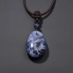 sodalite-macro Goutte de sodalite en gros plan macro
